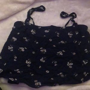 Hollister sleeveless floral top